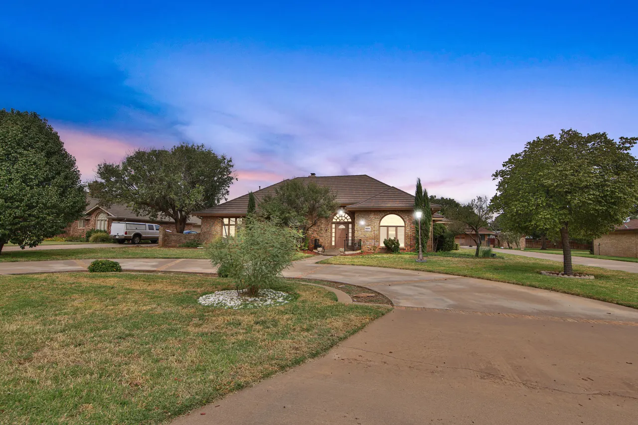 Photo 2 — 6604 3rd Street, Lubbock, TX 79416