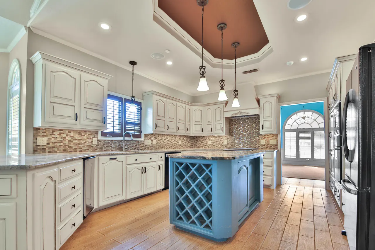 Photo 11 — 6604 3rd Street, Lubbock, TX 79416