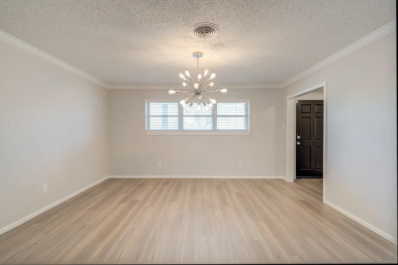 Photo 10 — 2117 62nd Street, Lubbock, TX 79412