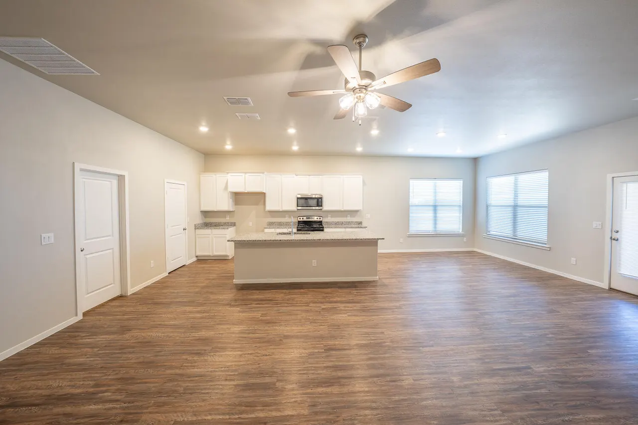 Photo 5 — 2149 Kirksey Avenue, Lubbock, TX 79407