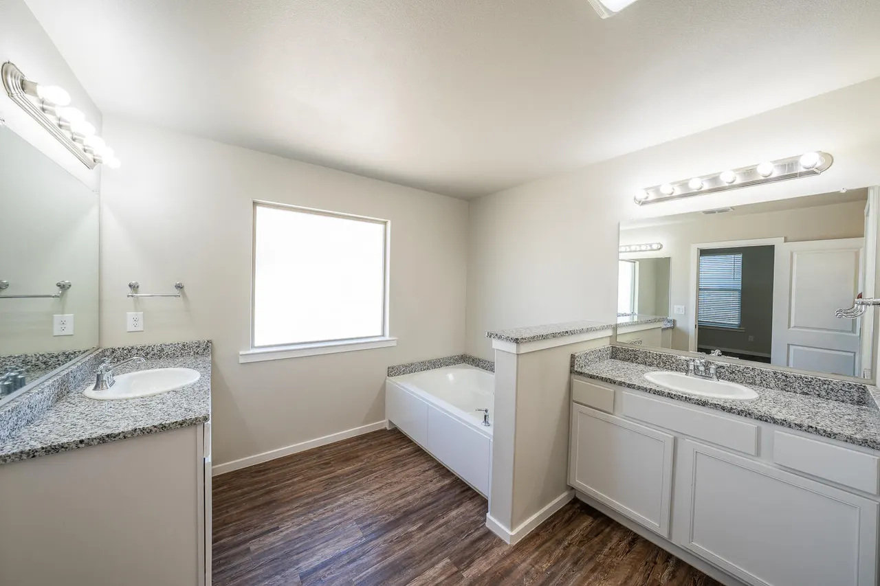Photo 10 — 2149 Kirksey Avenue, Lubbock, TX 79407