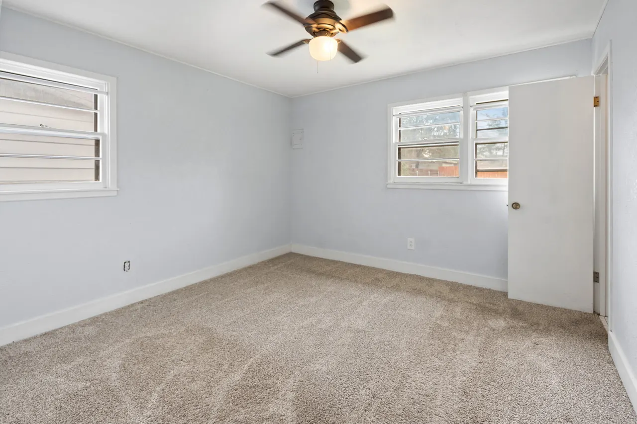 Photo 9 — 5325 32nd Street, Lubbock, TX 79407