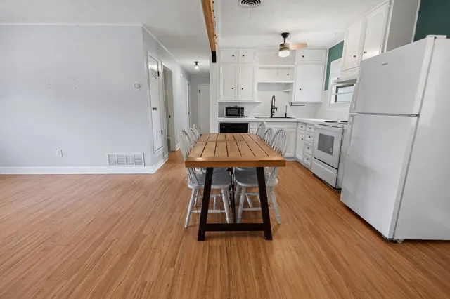 Photo 5 — 5325 32nd Street, Lubbock, TX 79407