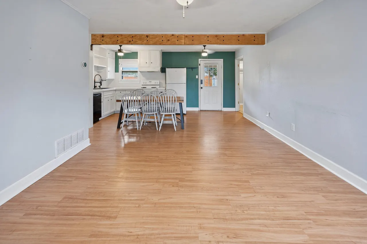 Photo 4 — 5325 32nd Street, Lubbock, TX 79407