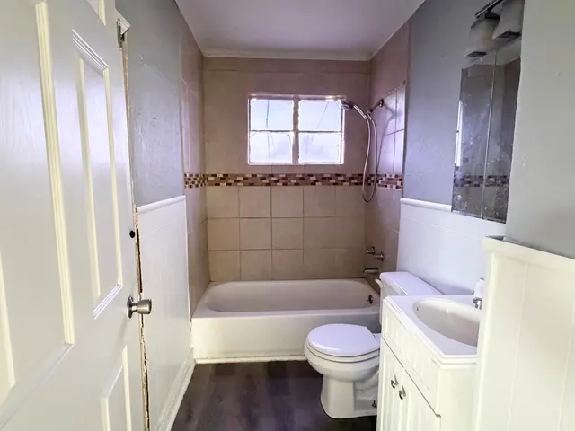 Photo 7 — 1204 Ave K, Levelland, TX 79336