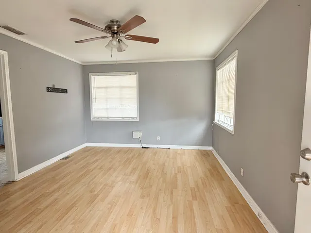 Photo 2 — 1204 Ave K, Levelland, TX 79336
