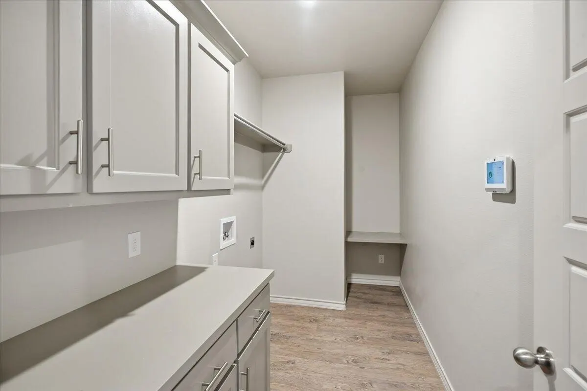 Photo 37 — 716 Ventoso Circle, Wolfforth, TX 79382