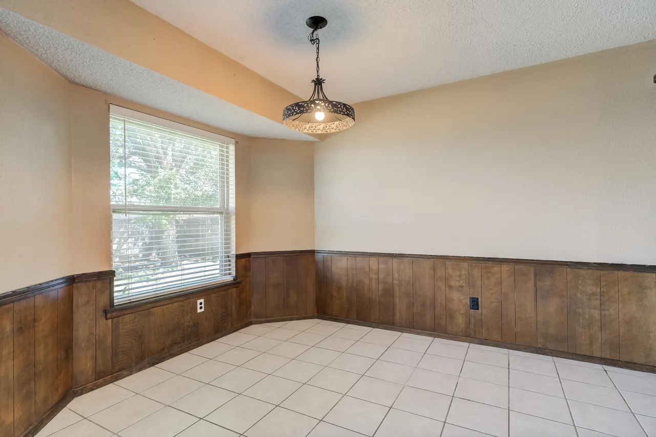 Photo 16 — 4620 Itasca Street, Lubbock, TX 79416