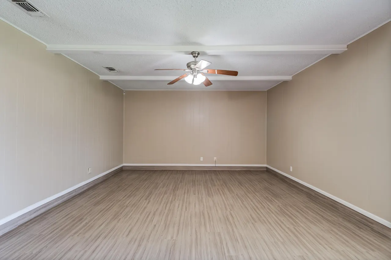 Photo 10 — 4620 Itasca Street, Lubbock, TX 79416