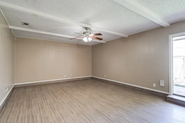Photo 2 — 4620 Itasca Street, Lubbock, TX 79416