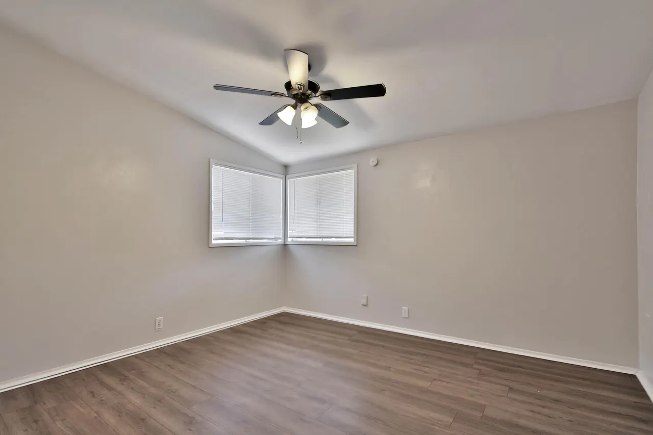 Photo 24 — 2007 68th Street, Lubbock, TX 79412