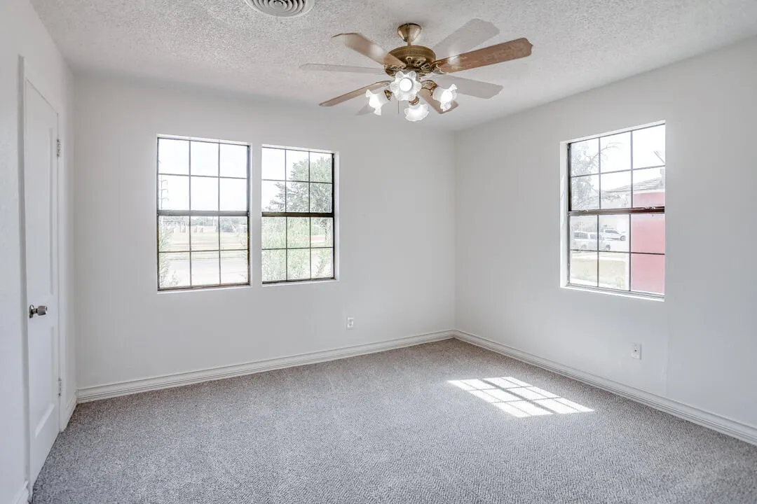 Photo 13 — 2821 32nd Street, Lubbock, TX 79410