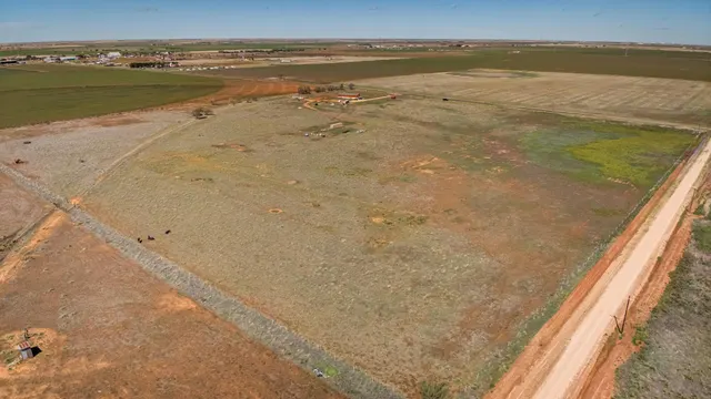Photo 5 — 1402 E F M 1729, Lubbock, TX 79403