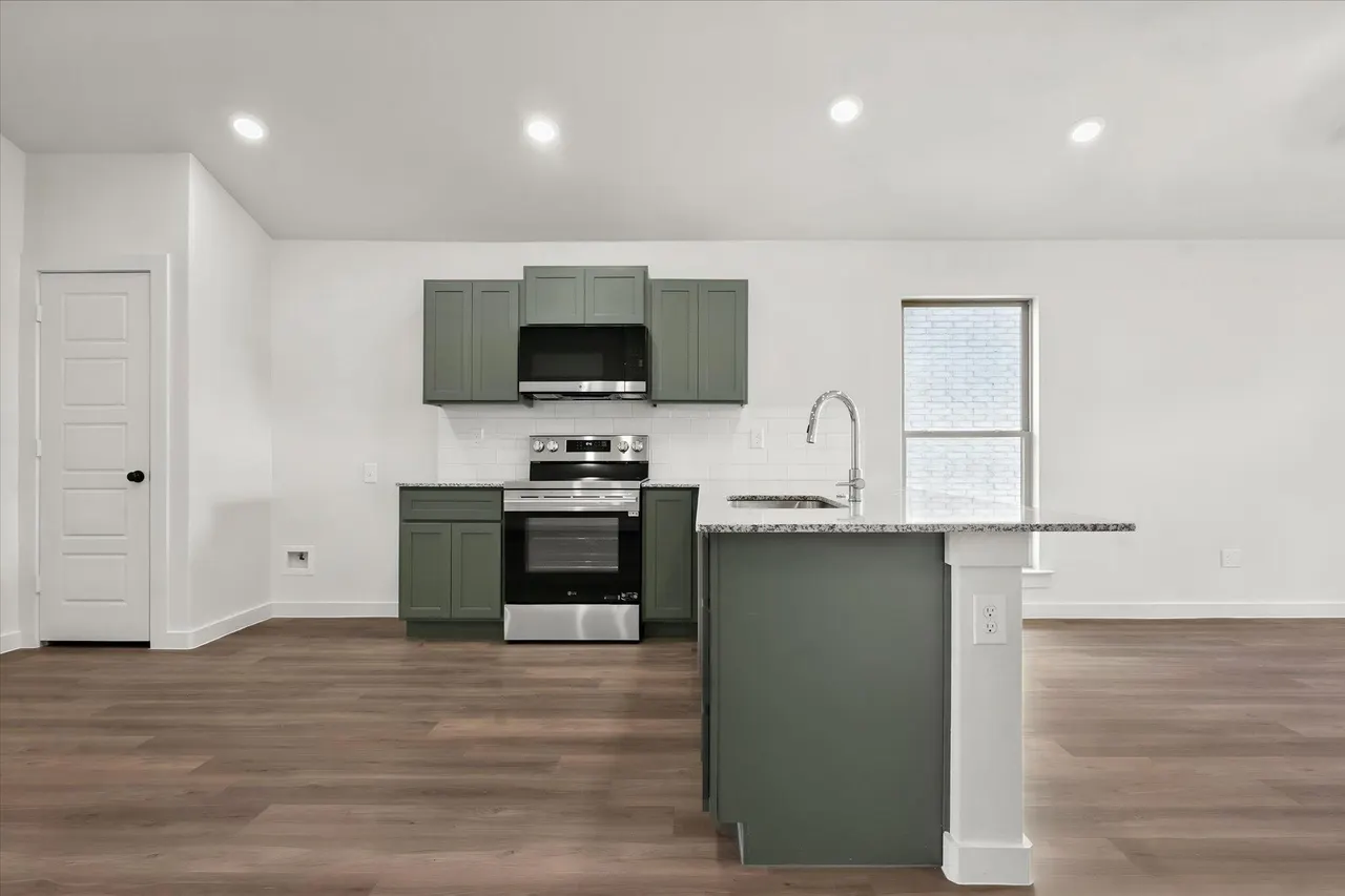 Photo 9 — 13710 Gary Avenue, Lubbock, TX 79423