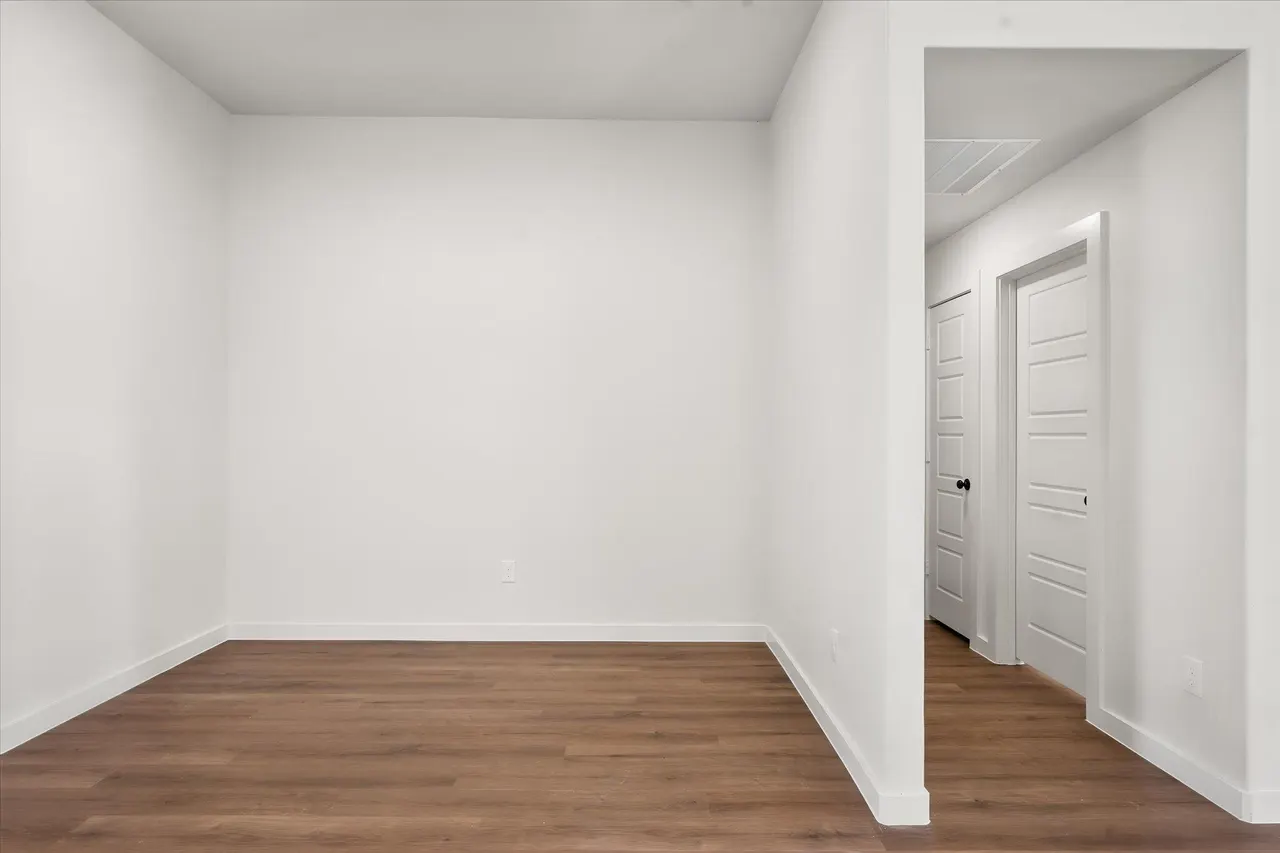 Photo 9 — 13712 Gary Avenue, Lubbock, TX 79423