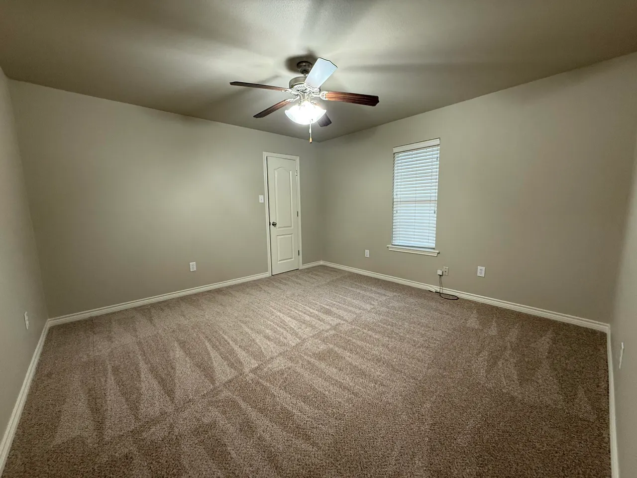 Photo 9 — 5910 102nd Street, Lubbock, TX 79424