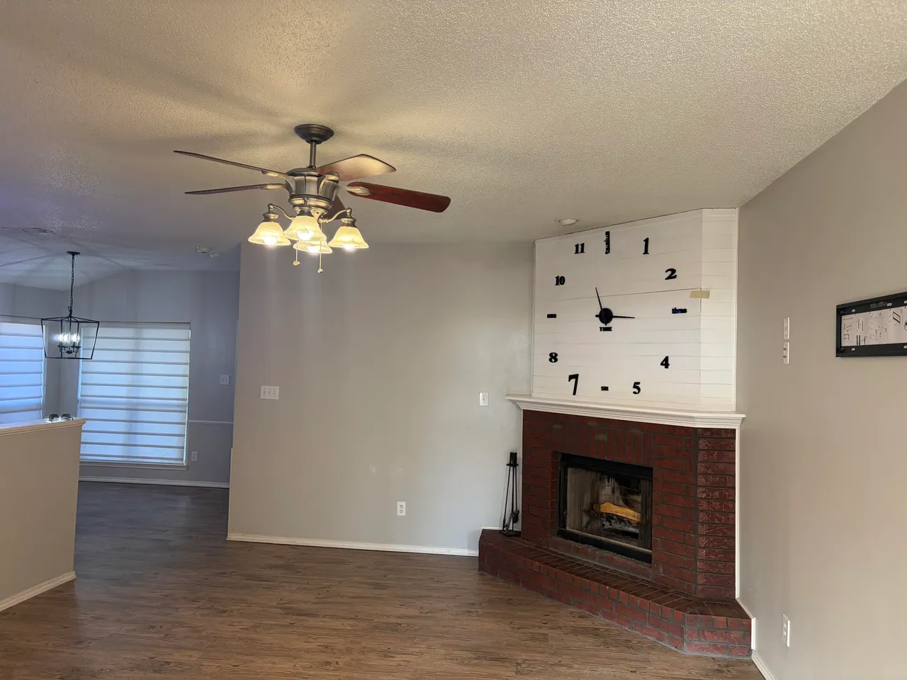 Photo 3 — 152 Frankford Court, Lubbock, TX 79416