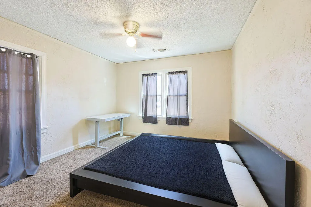 Photo 27 — 1724 28th Street, Lubbock, TX 79411