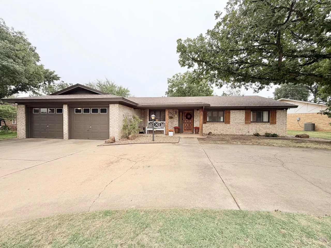 Front exterior — 7905 Knoxville Avenue, Lubbock, TX 79423