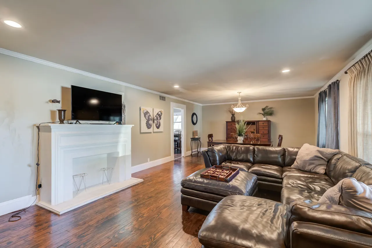 Photo 2 — 3717 23rd Street, Lubbock, TX 79410