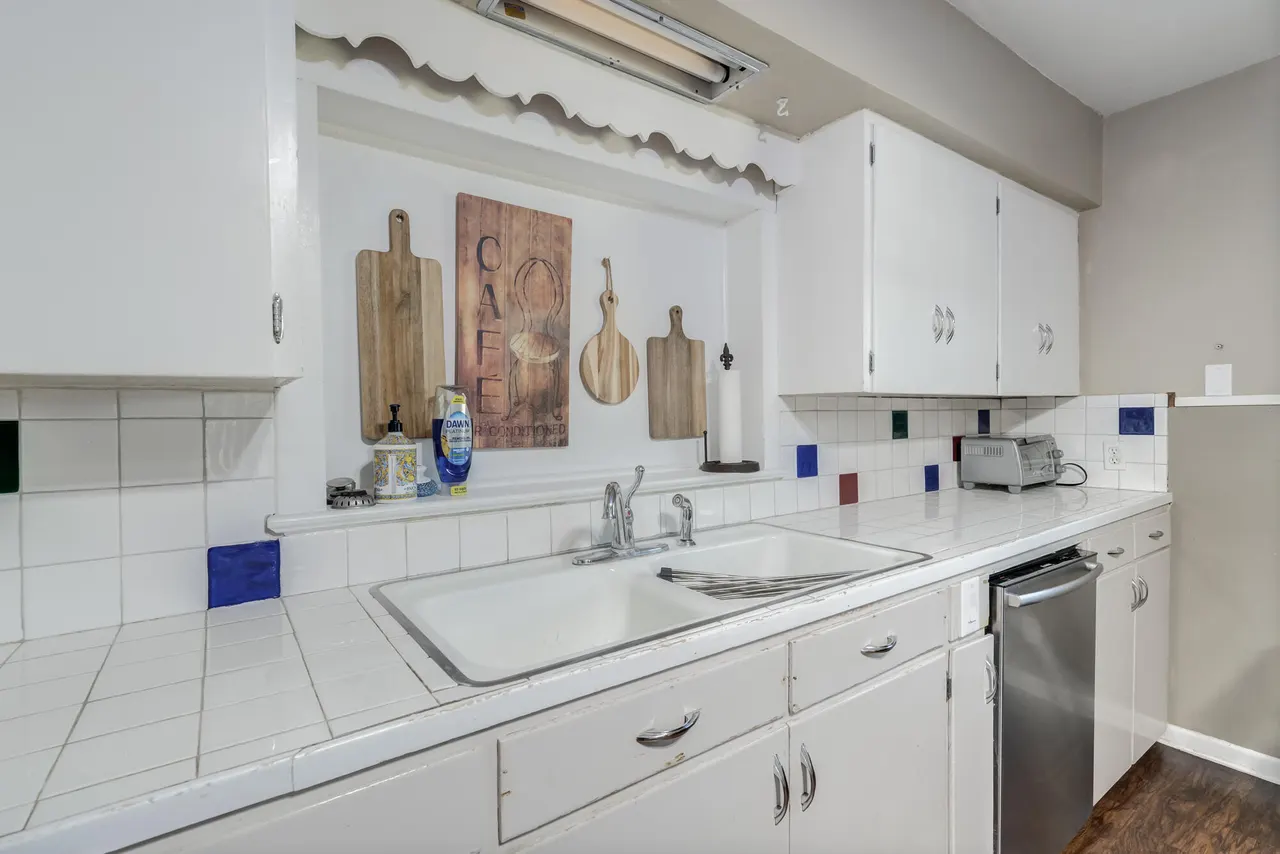 Photo 16 — 3717 23rd Street, Lubbock, TX 79410