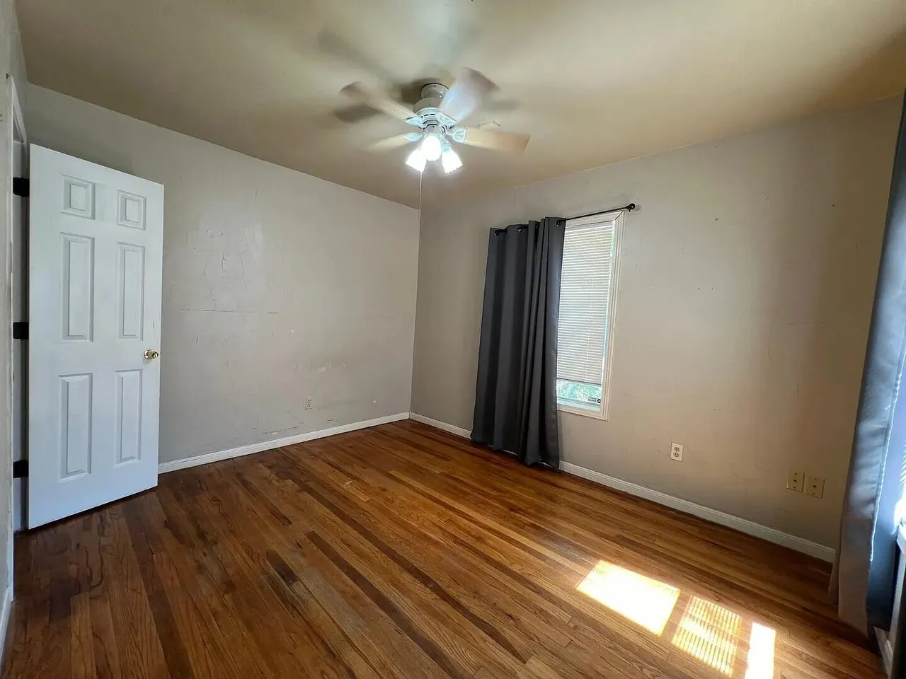 Photo 3 — 3118 29th Street, Lubbock, TX 79410