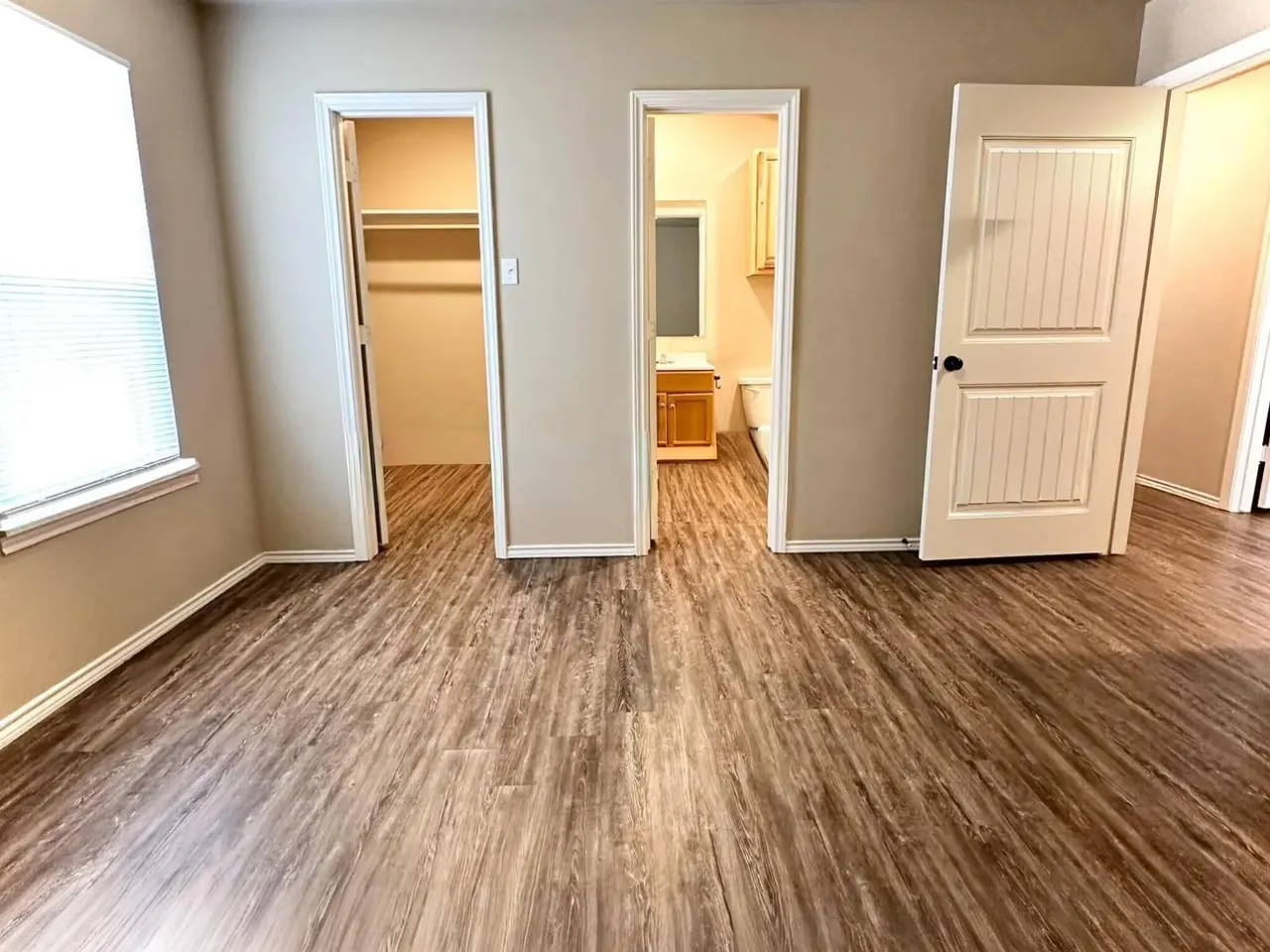 Photo 4 — 3420 E 3rd Place, Lubbock, TX 79403