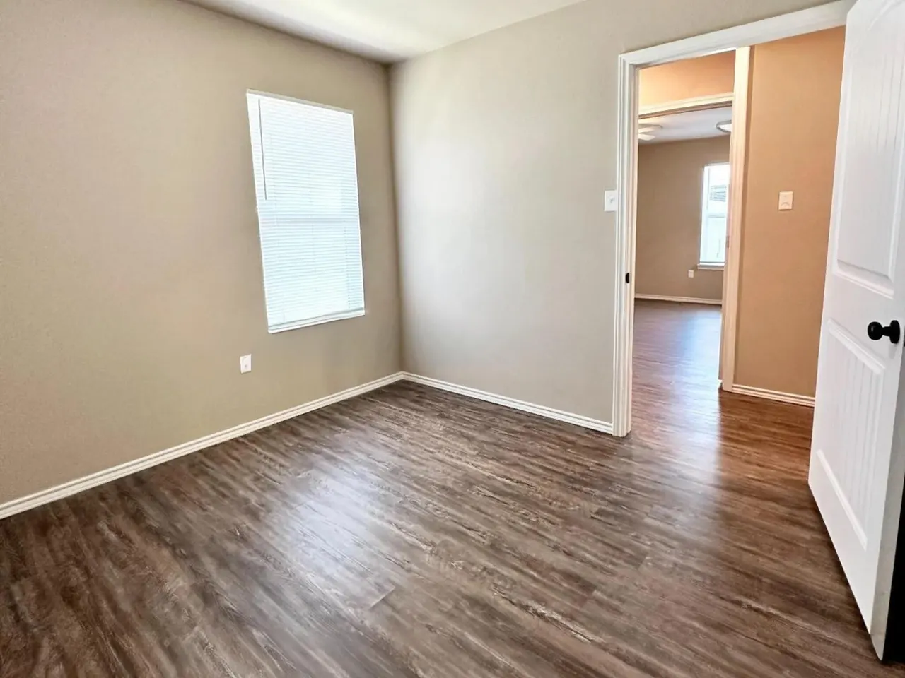 Photo 5 — 3420 E 3rd Place, Lubbock, TX 79403