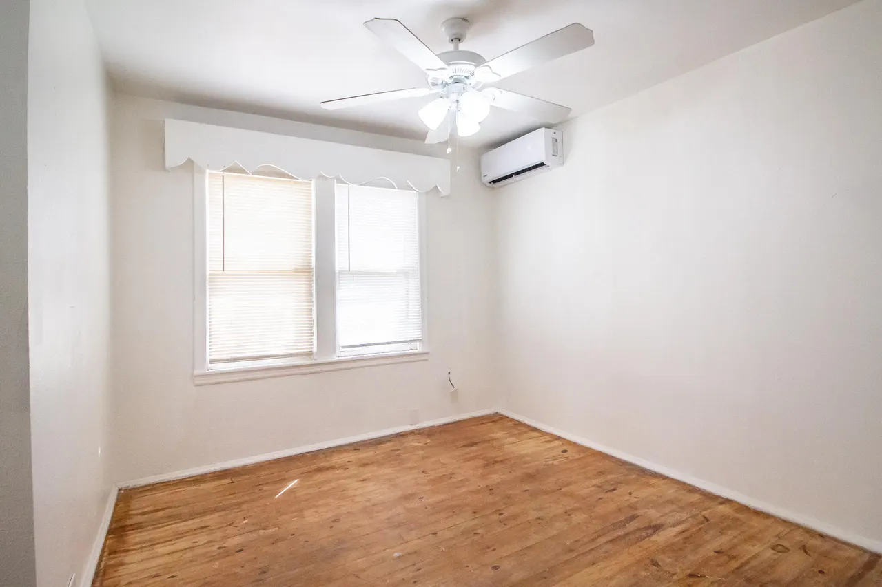 Photo 9 — 1305 S 9th Street, Slaton, TX 79364