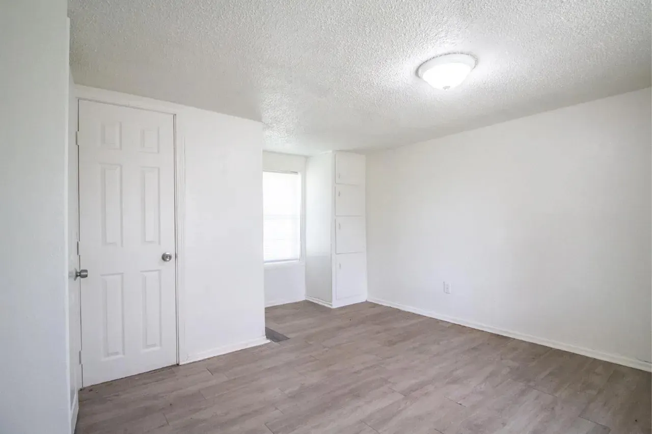 Photo 20 — 1305 S 9th Street, Slaton, TX 79364