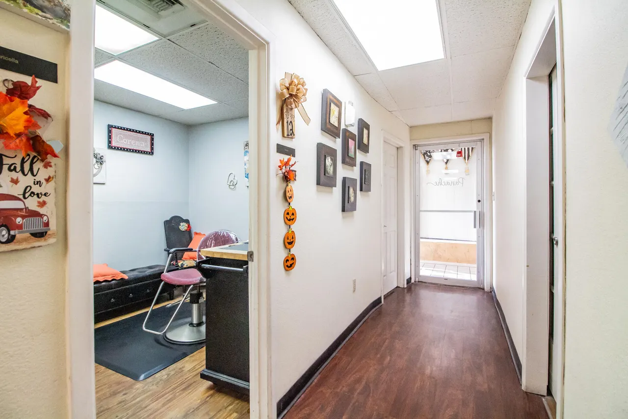 Photo 32 — 5217 50th Street, Lubbock, TX 79414