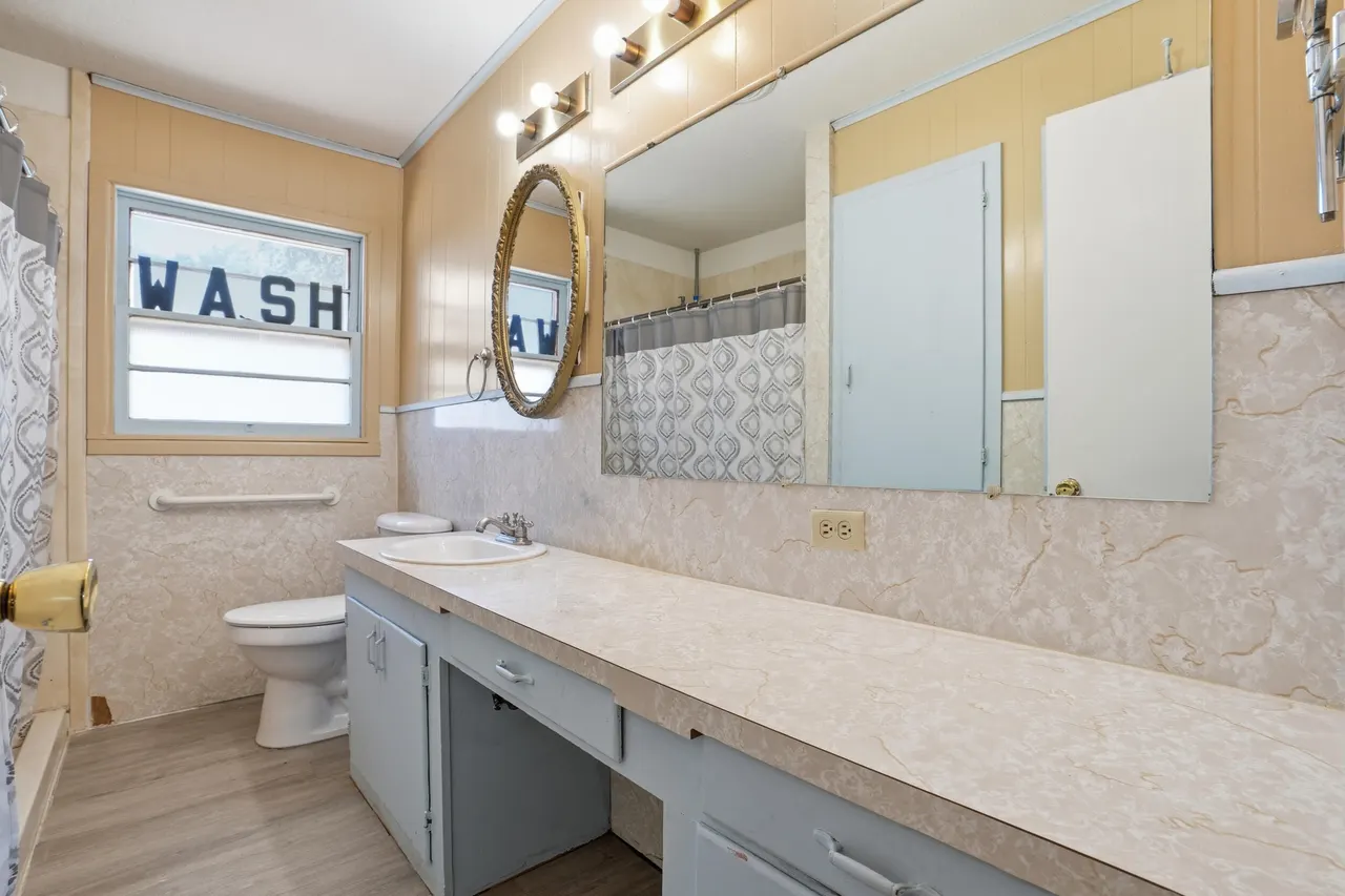 Photo 13 — 1114 8th  Street, Olton, TX 79064