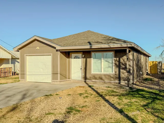 Front exterior — 411 David Avenue, Lubbock, TX 79403