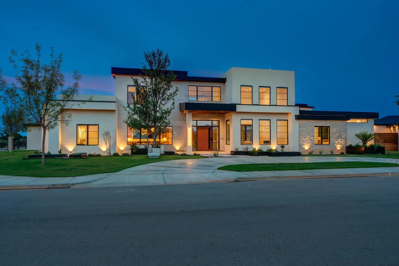 Photo 7 — 14914 Miami Avenue 11, Lubbock, TX 79423