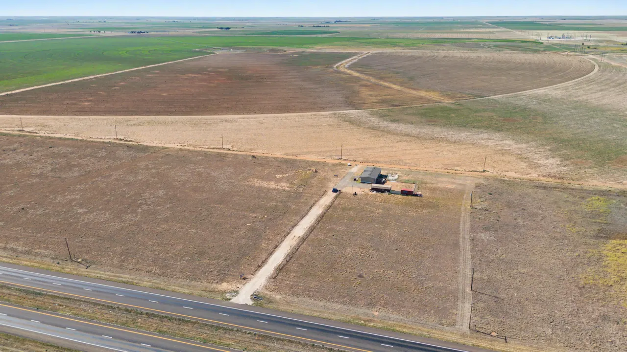 Photo 4 — 760 US-82, Ralls, TX 79357