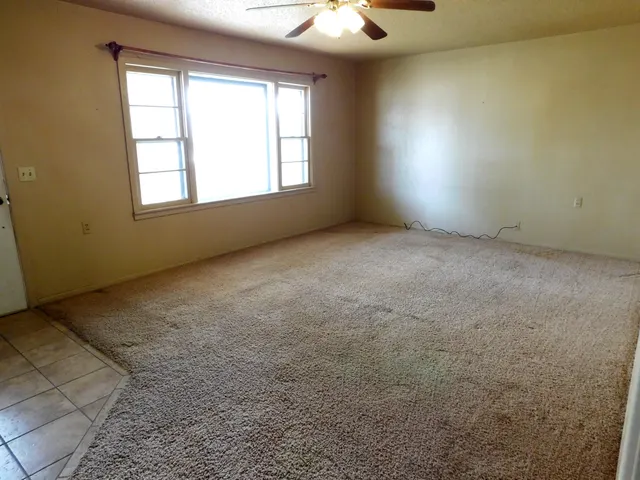 Photo 3 — 1623 W Avenue C, Muleshoe, TX 79347