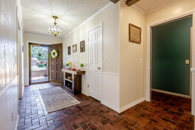 Photo 8 — 1311 Itasca Street, Plainview, TX 79072