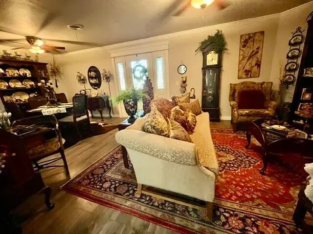 Photo 8 — 1213 Dallas Street, Plainview, TX 79072