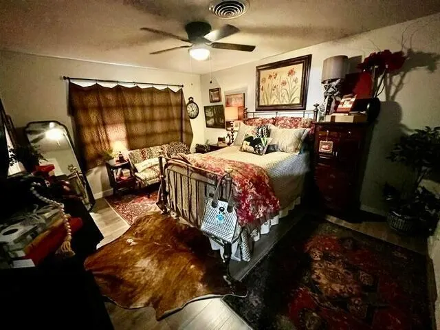 Photo 24 — 1213 Dallas Street, Plainview, TX 79072