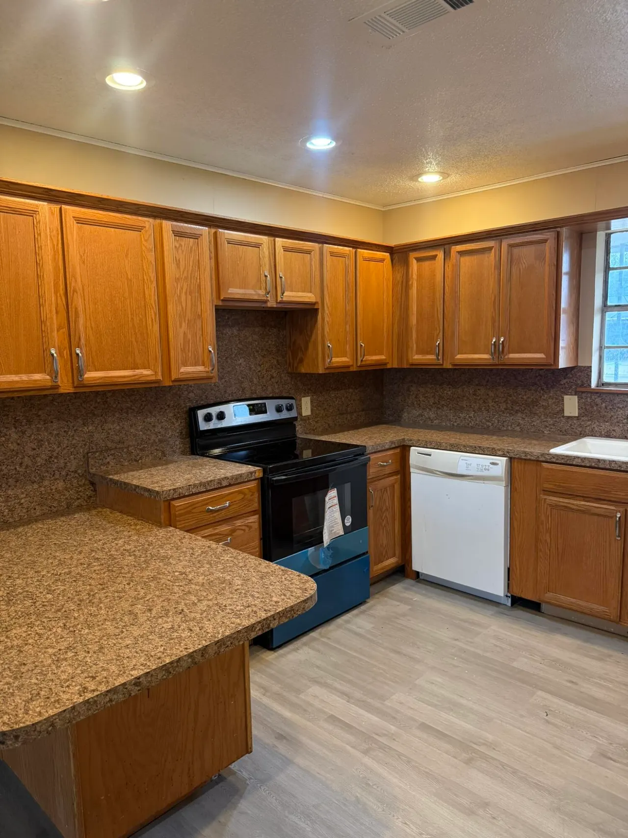 Photo 8 — 307 Monroe Avenue, Lorenzo, TX 79343