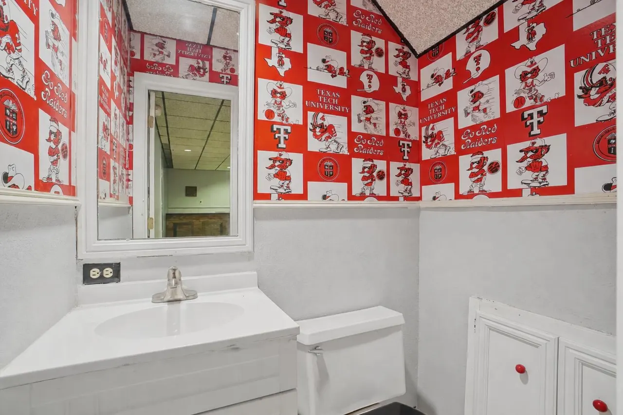 Photo 31 — 3013 Trenton Avenue, Lubbock, TX 79407