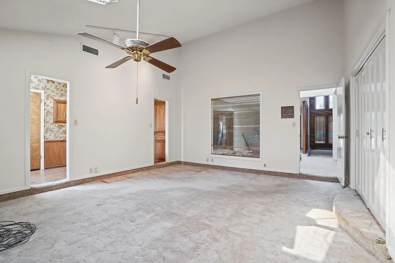 Photo 14 — 3013 Trenton Avenue, Lubbock, TX 79407