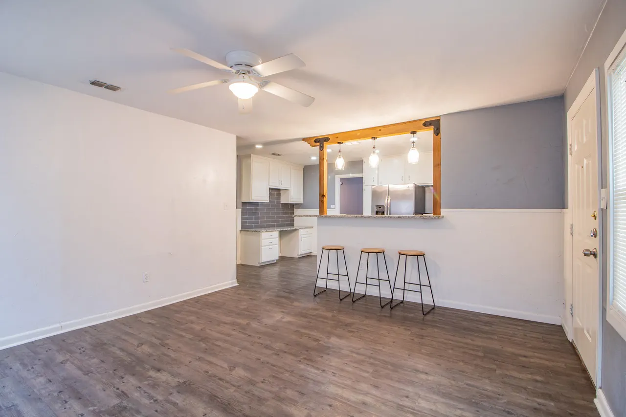Photo 3 — 4205 41st Street, Lubbock, TX 79413