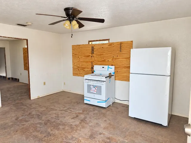 Photo 3 — 2803 Bates Street, Lubbock, TX 79415