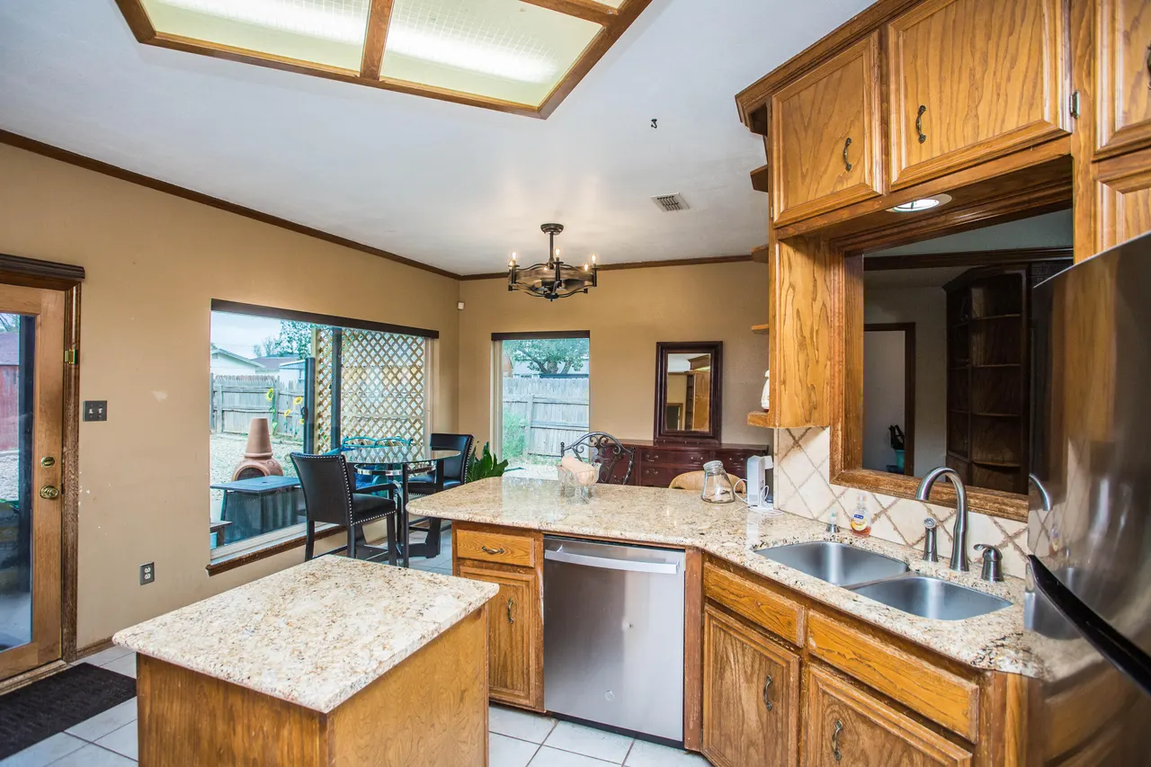 Photo 21 — 414 Ironton Avenue, Lubbock, TX 79416