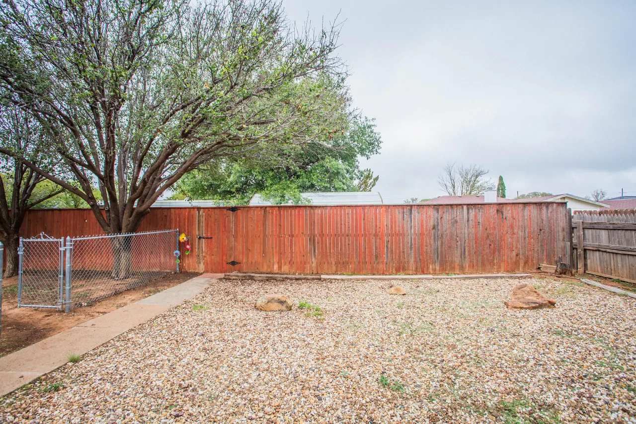 Photo 43 — 414 Ironton Avenue, Lubbock, TX 79416