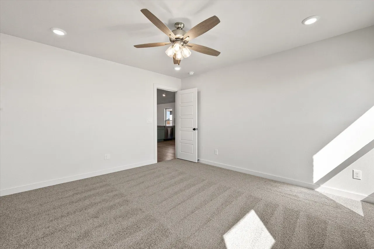Photo 15 — 1305 Trenton Avenue, Lubbock, TX 79416