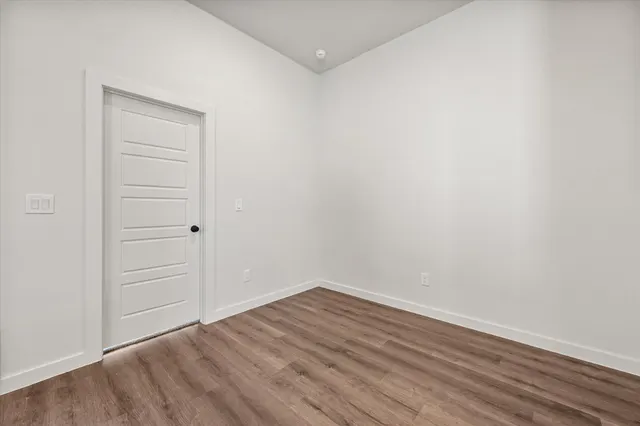 Photo 6 — 1305 Trenton Avenue, Lubbock, TX 79416