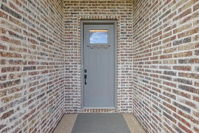 Photo 3 — 614 Calvin Drive, Wolfforth, TX 79382