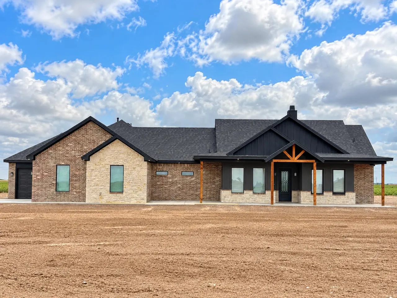 Front exterior — 2302 County Road 3300, Lubbock, TX 79403